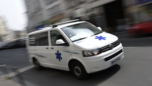 17 человек пострадало в ДТП с автозаком во Франции 