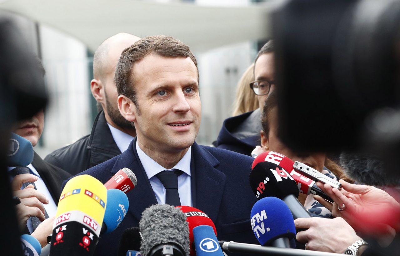 Macron-sa-personnalite-divise-les-Francais-1280x819.jpg